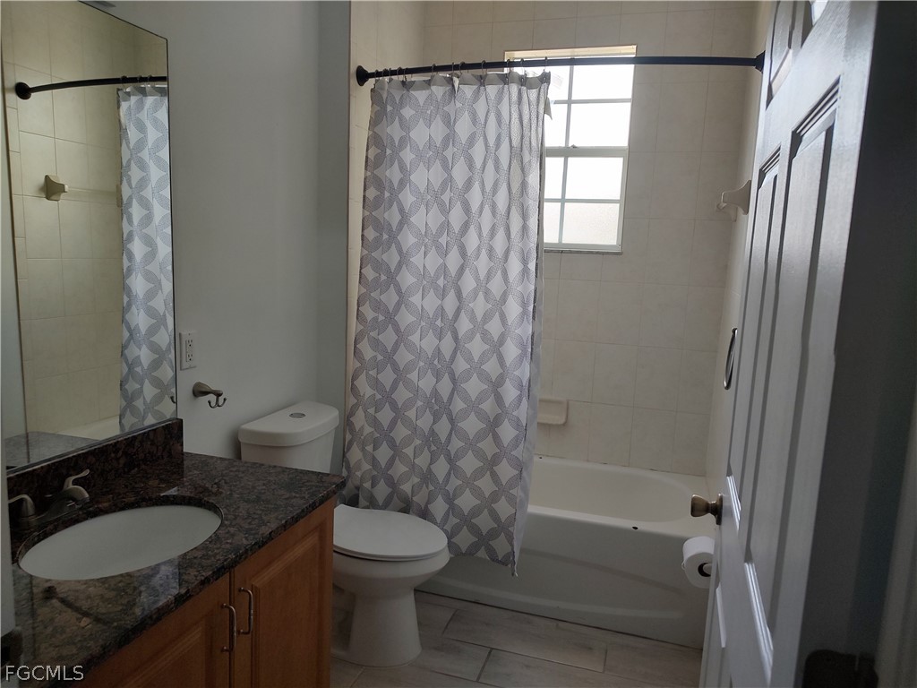 8521 Oakshade Circle #421 Fort Myers FL 33919 2026010701 image7