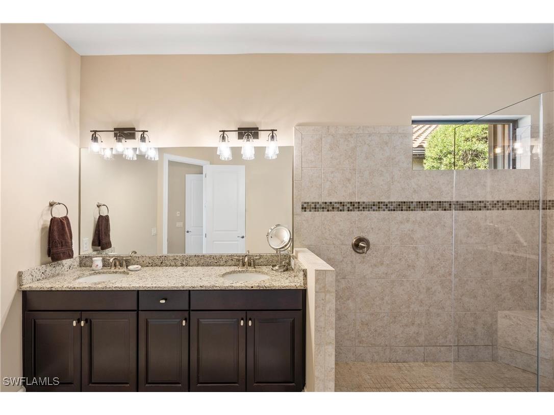 8522 Palacio Terrace N Naples FL 34114 226001967 image21