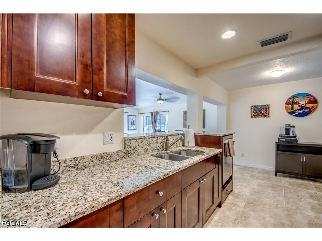 8524 Dartmouth Street Fort Myers FL 33907 2026021758 image15