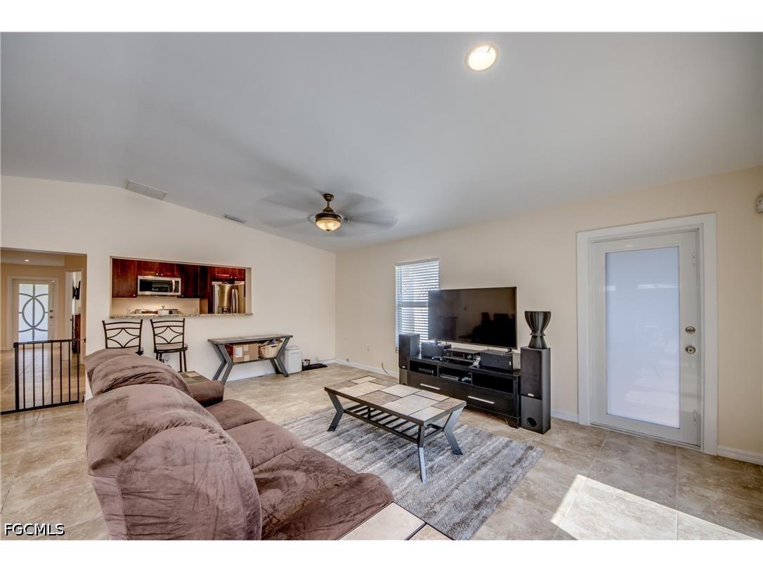8524 Dartmouth Street Fort Myers FL 33907 2026021758 image21