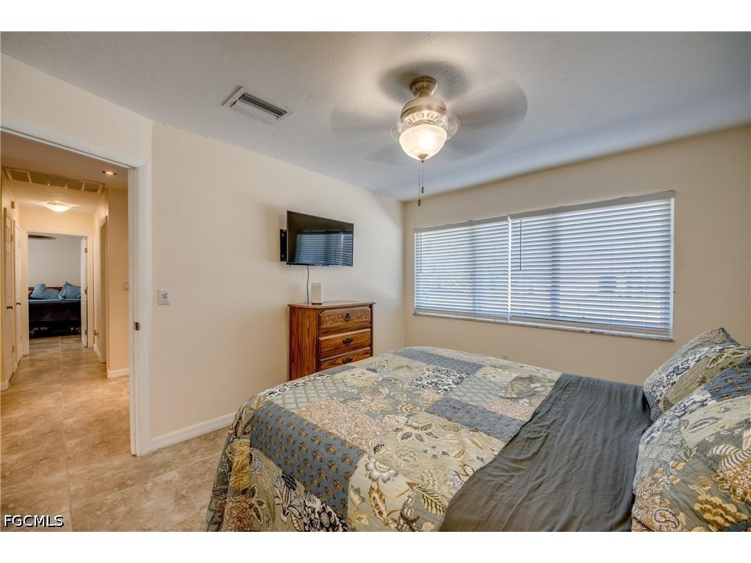 8524 Dartmouth Street Fort Myers FL 33907 2026021758 image28