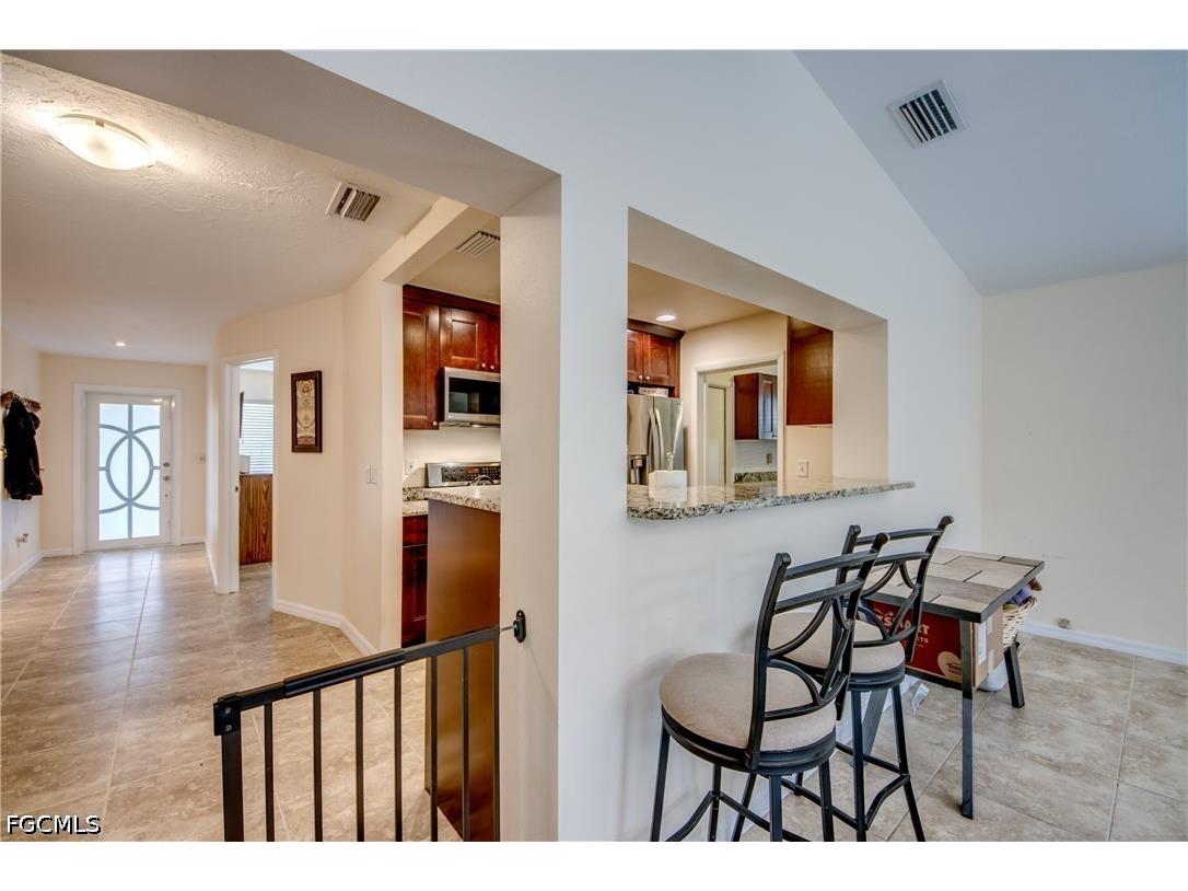 8524 Dartmouth Street Fort Myers FL 33907 2026021758 image8