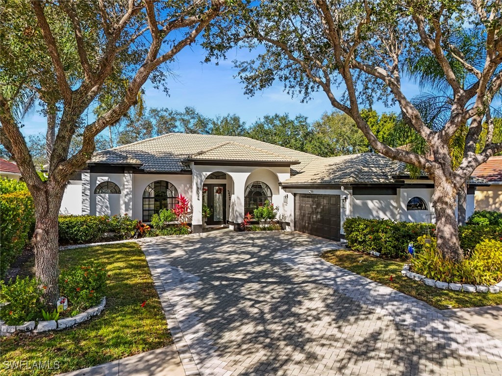 8524 Laurel Lakes Boulevard Naples FL 34119 226004792 image1