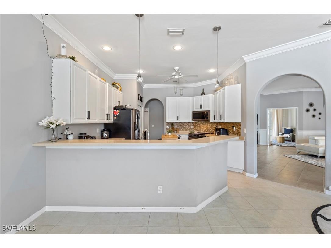 8524 Laurel Lakes Boulevard Naples FL 34119 226004792 image12