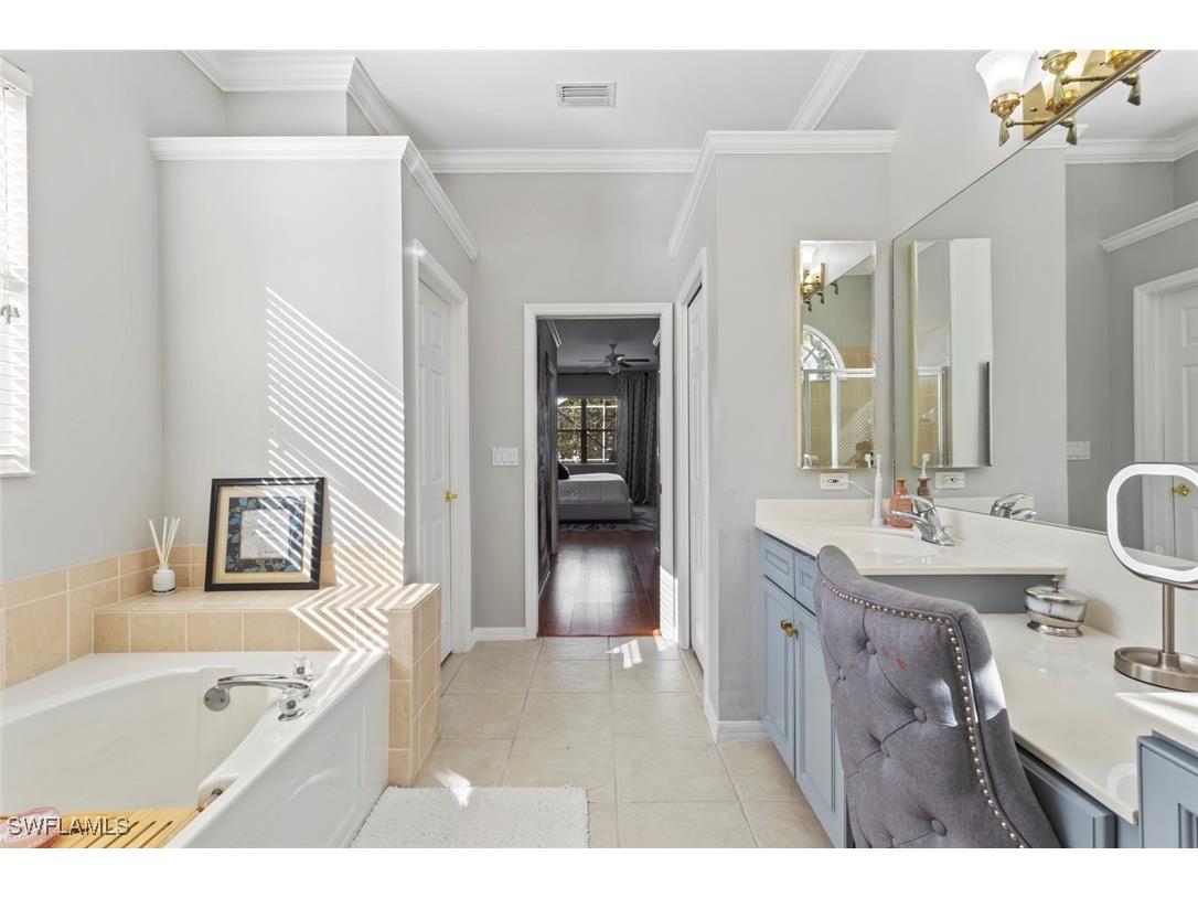 8524 Laurel Lakes Boulevard Naples FL 34119 226004792 image18