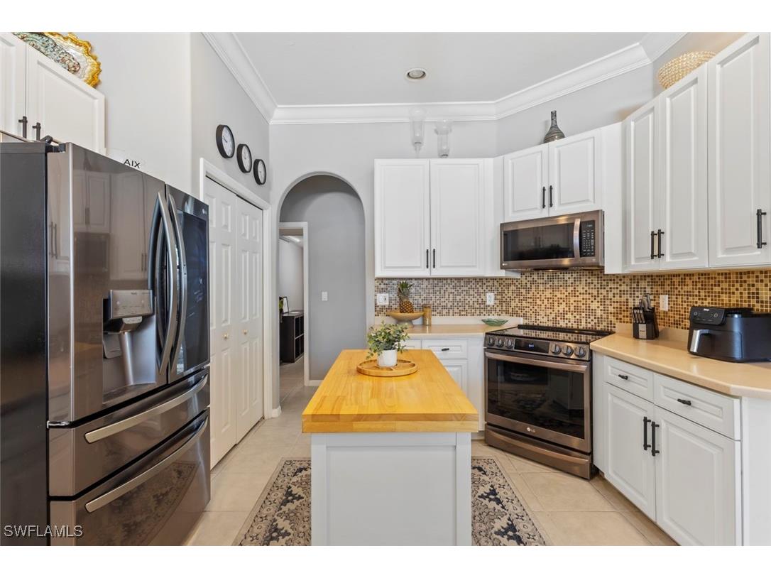 8524 Laurel Lakes Boulevard Naples FL 34119 226004792 image9
