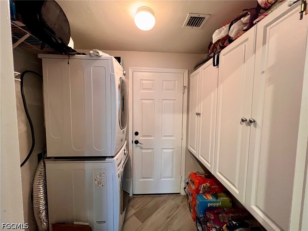8526 Manderston Court Fort Myers FL 33912 2026019284 image4