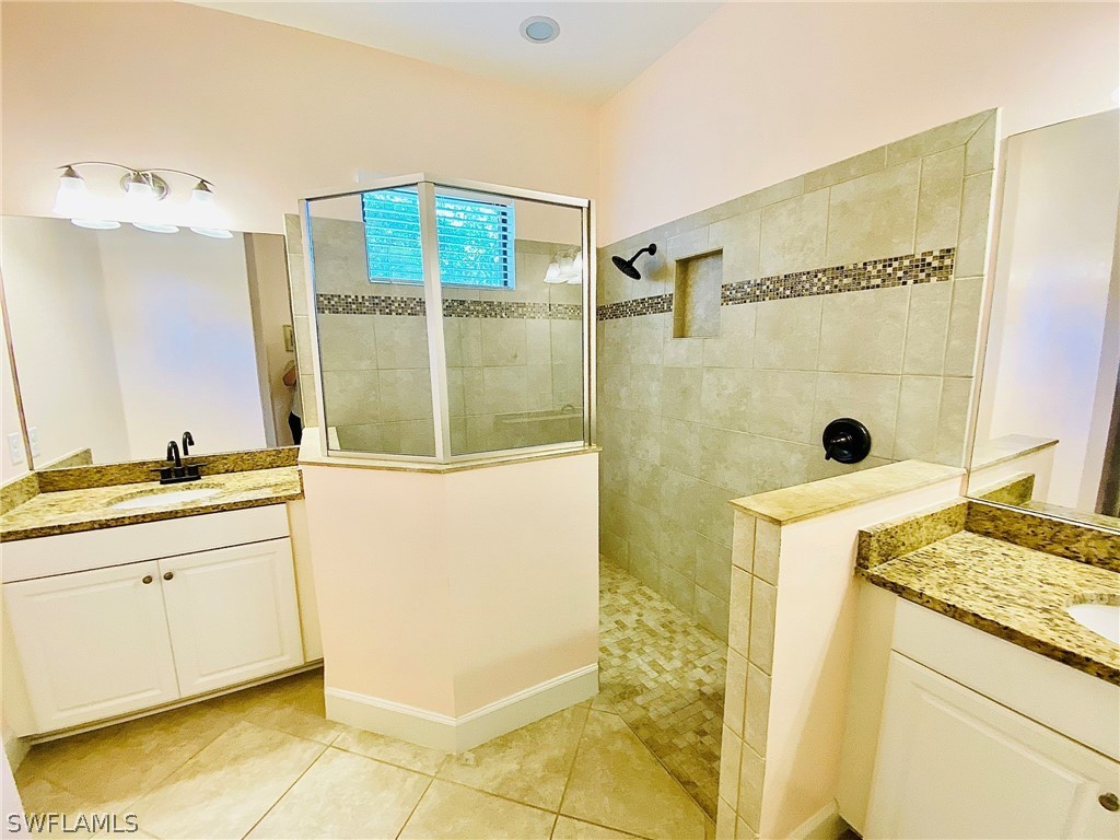 8527 Palacio Terrace N Naples FL 34114 226011858 image15