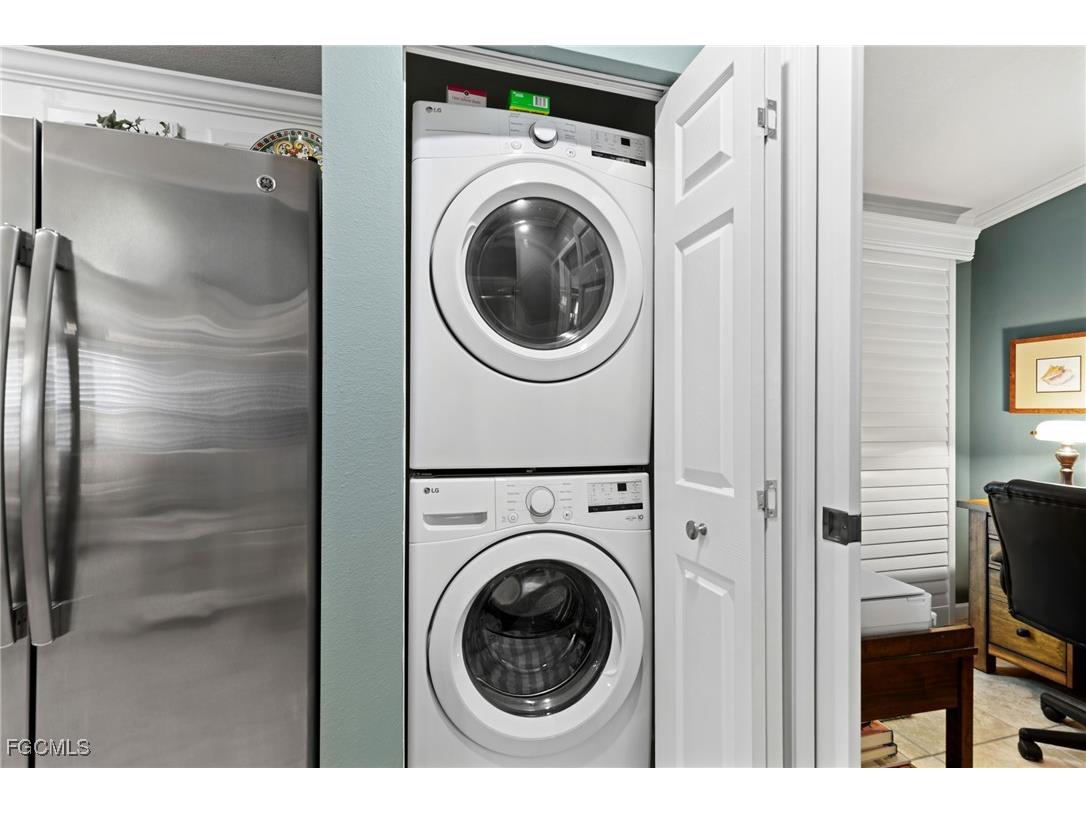 8528 Pepperwood Drive Estero FL 33928 2025022058 image11