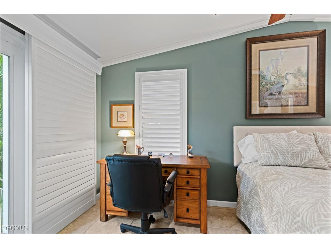 8528 Pepperwood Drive Estero FL 33928 2025022058 image18