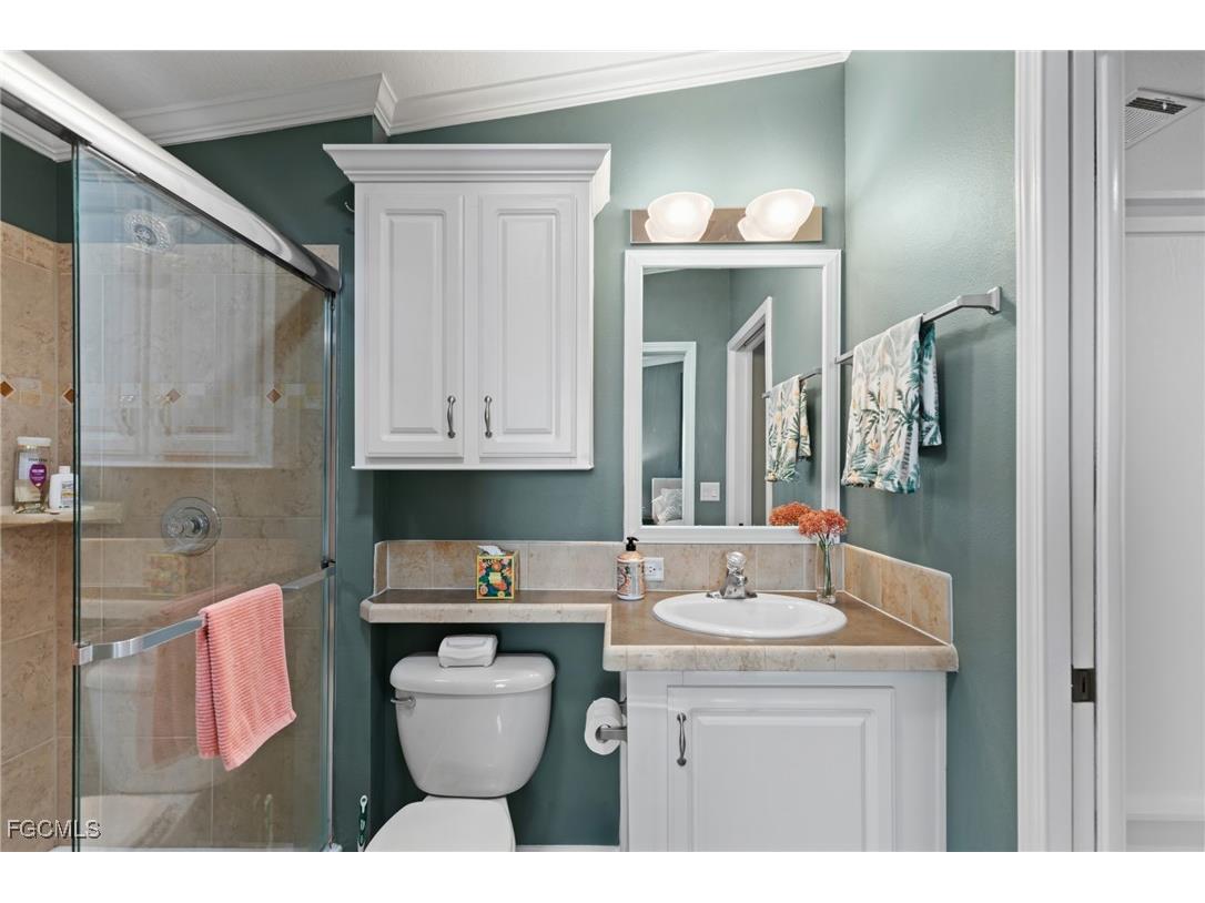 8528 Pepperwood Drive Estero FL 33928 2025022058 image19