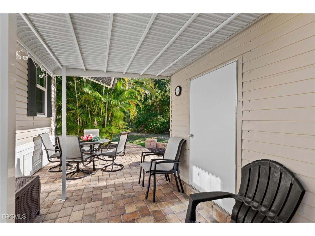 8528 Pepperwood Drive Estero FL 33928 2025022058 image21