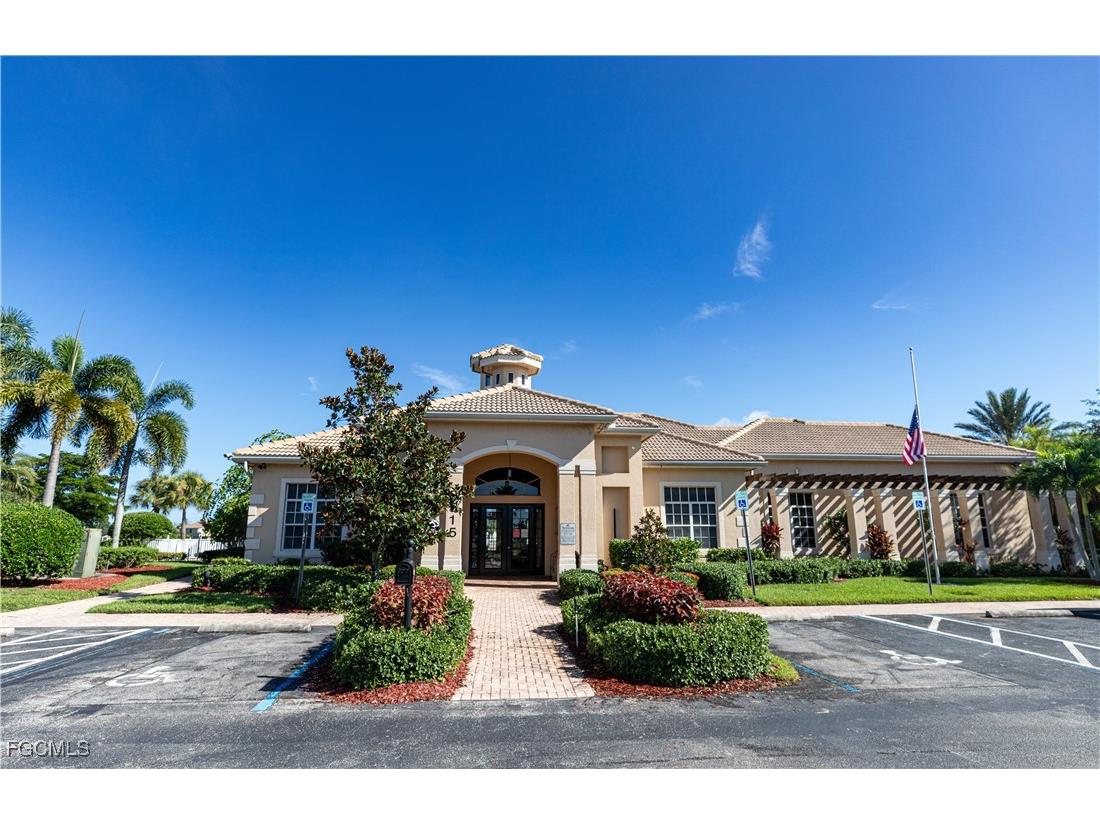 8529 Athena Court Lehigh Acres FL 33971 2025008555 image23