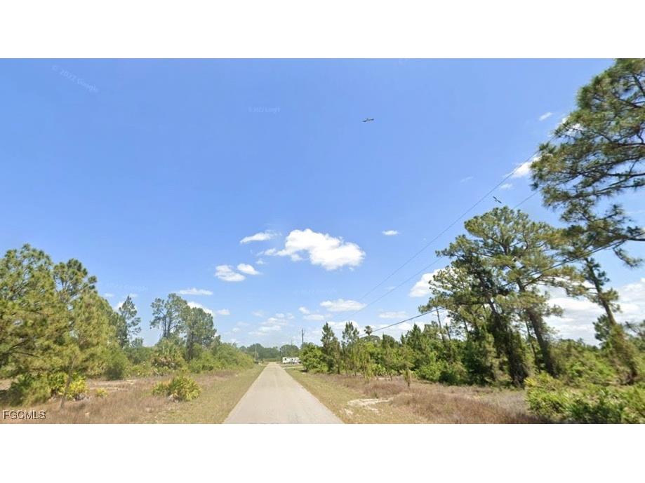 853 Carpenter Street E Lehigh Acres FL 33974 2025014826 image4