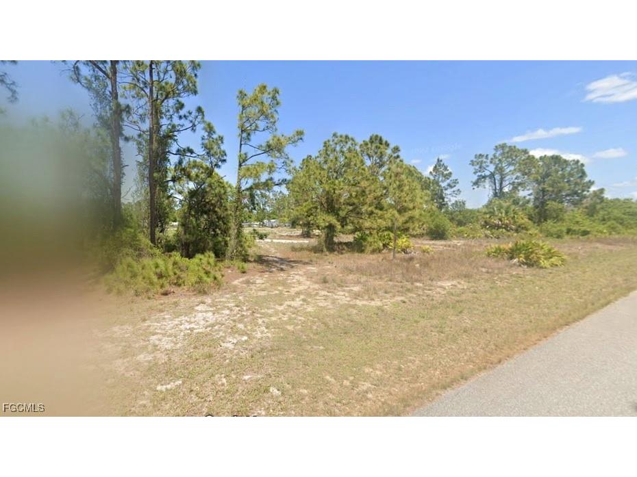 853 Carpenter Street E Lehigh Acres FL 33974 2025014826 image5