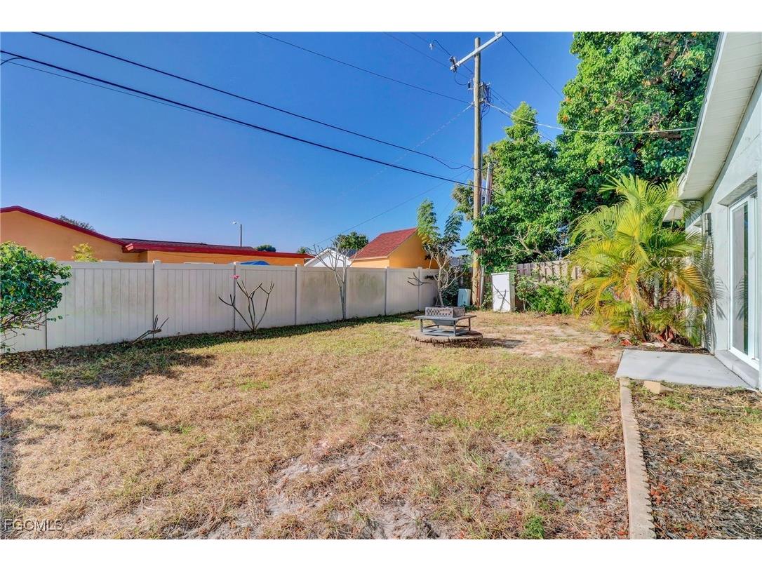 853 Java Plum Avenue North Fort Myers FL 33903 2025022201 image4