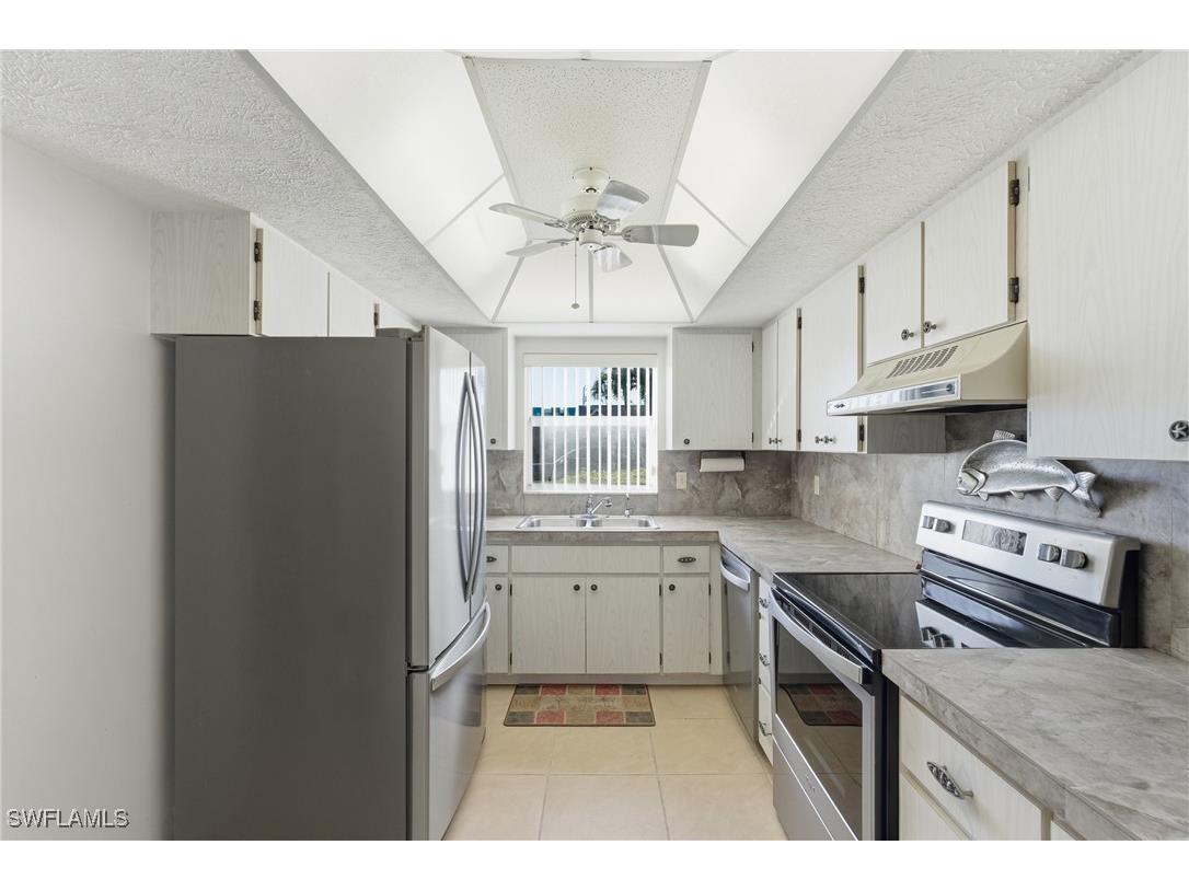 853 SE 46th Lane #105 Cape Coral FL 33904 226003480 image12