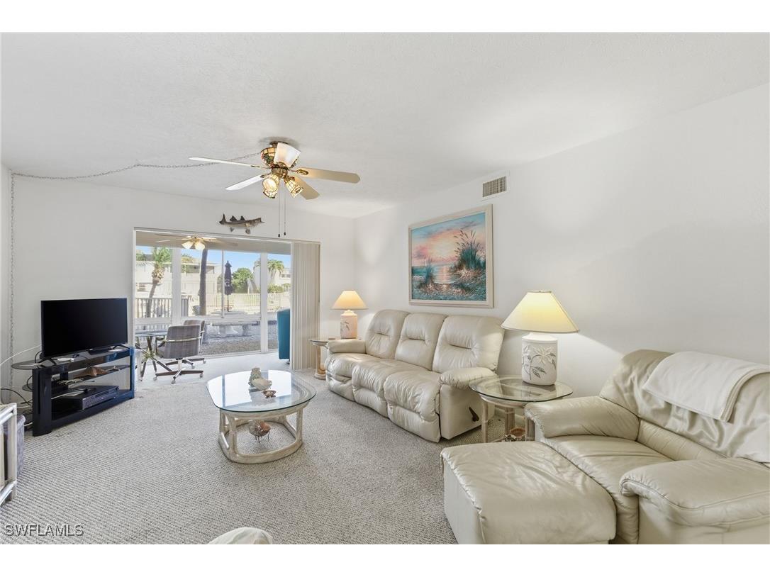 853 SE 46th Lane #105 Cape Coral FL 33904 226003480 image4