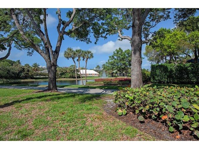 853 Tanbark Drive #103 Naples FL 34108 225016467 image1
