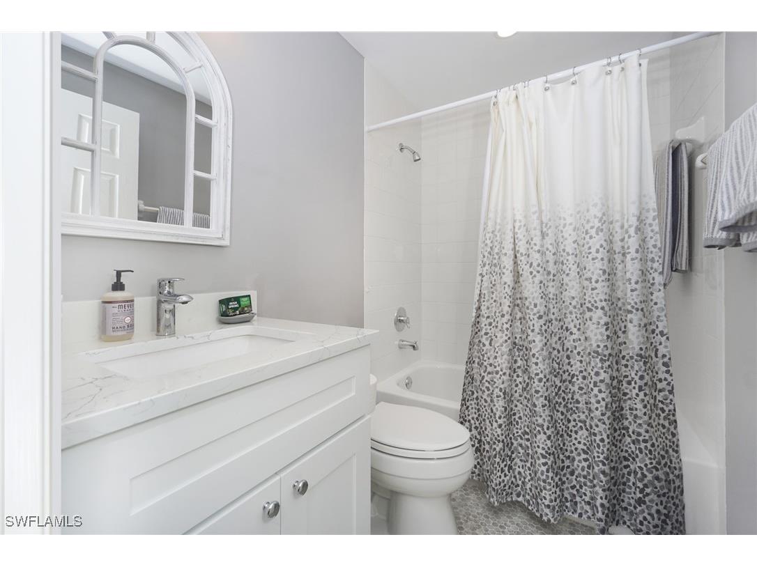 853 Tanbark Drive #105 Naples FL 34108 225071463 image18