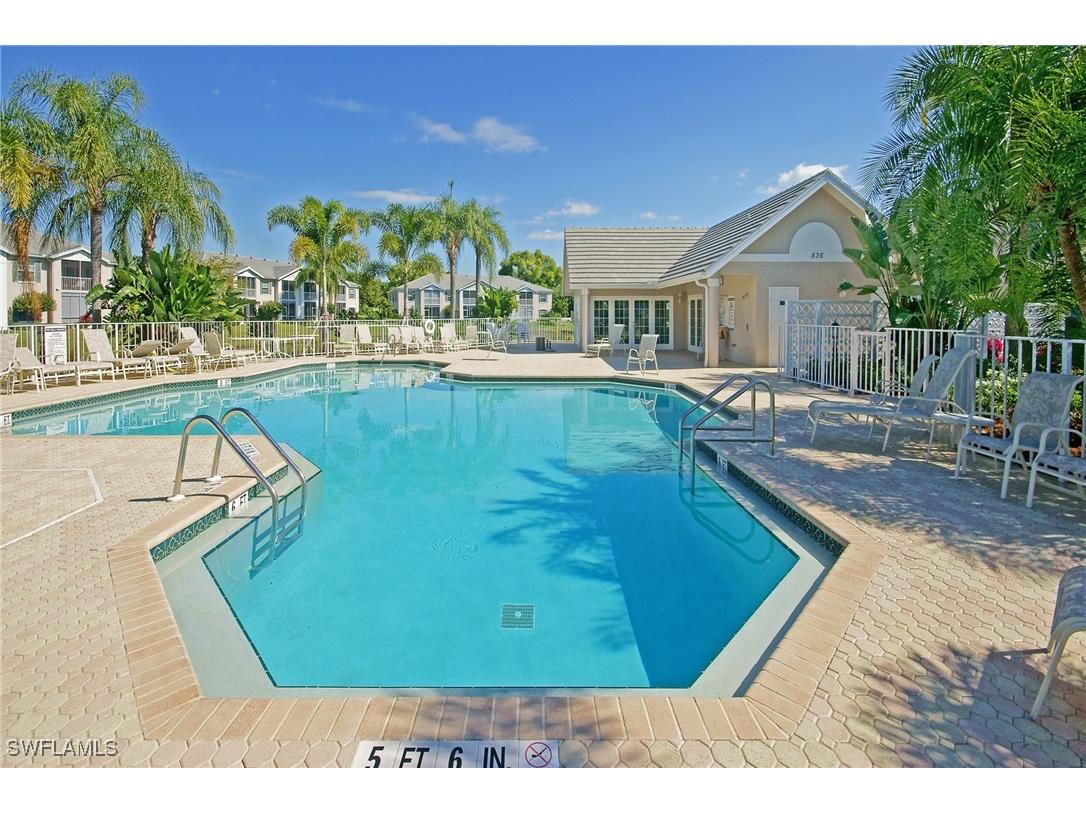 853 Tanbark Drive #105 Naples FL 34108 225071463 image25