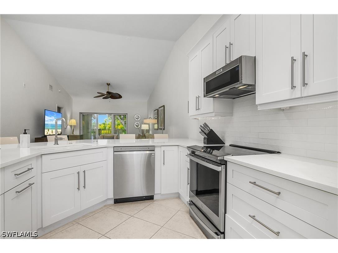 853 Tanbark Drive #201 Naples FL 34108 226013521 image13