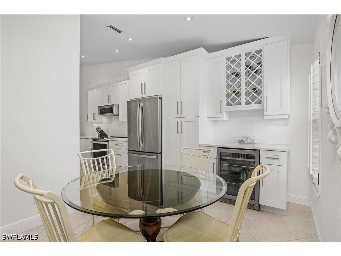 853 Tanbark Drive #201 Naples FL 34108 226013521 image15