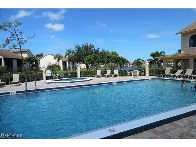 8534 Charter Club Circle #8 Fort Myers FL 33919 2025017859 image1