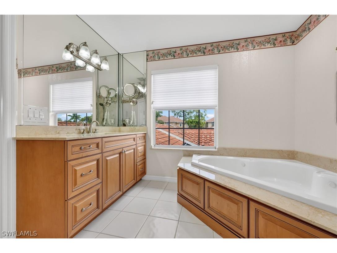 8534 Chase Preserve Drive Naples FL 34113 226007747 image32