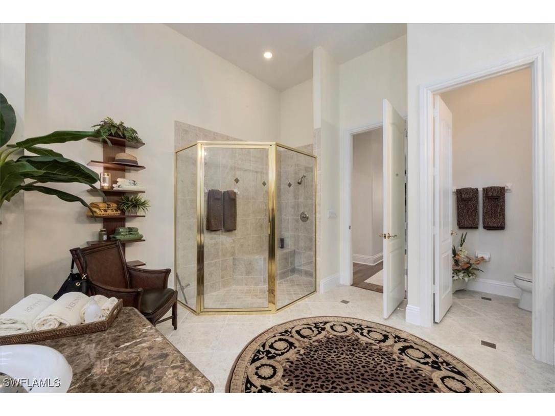 8535 Bellagio Drive Naples FL 34114 225077153 image16