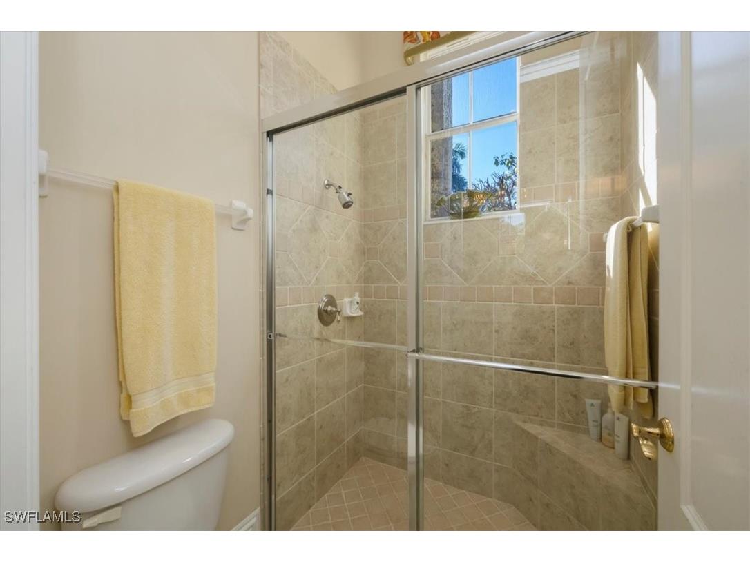 8535 Bellagio Drive Naples FL 34114 225077153 image19