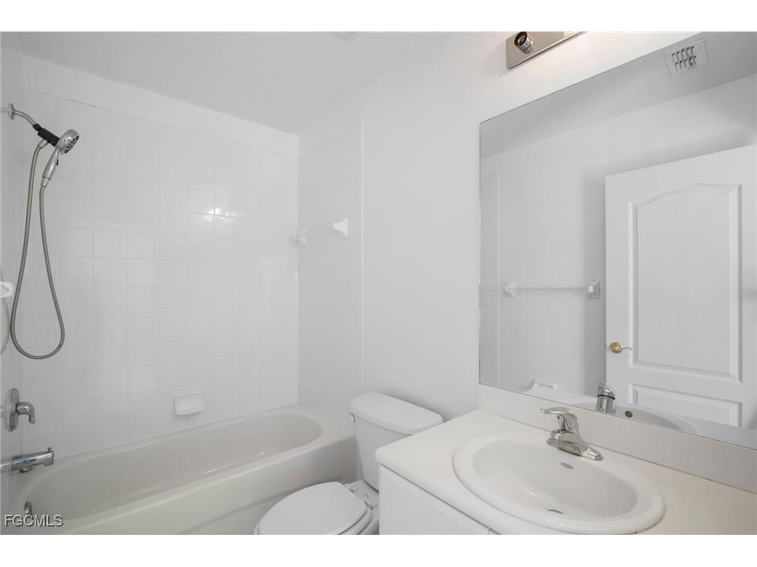 8535 Athena Court Lehigh Acres FL 33971 2025020570 image24