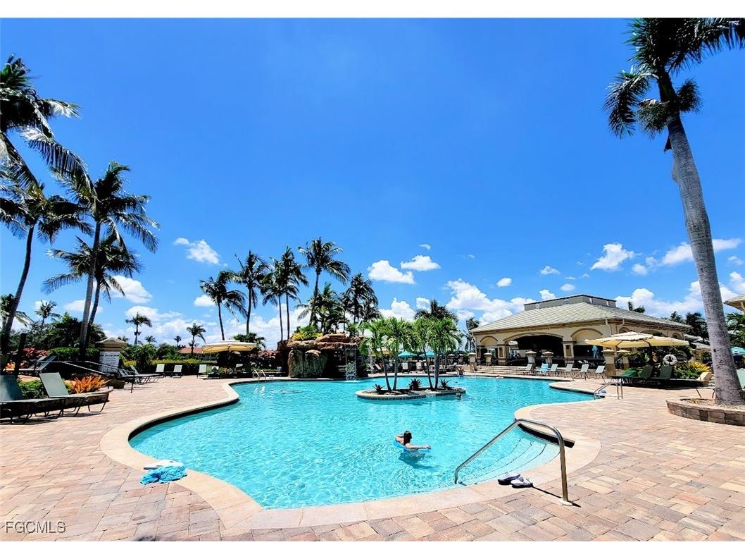 8536 Brittania Drive Fort Myers FL 33912 2025013040 image1