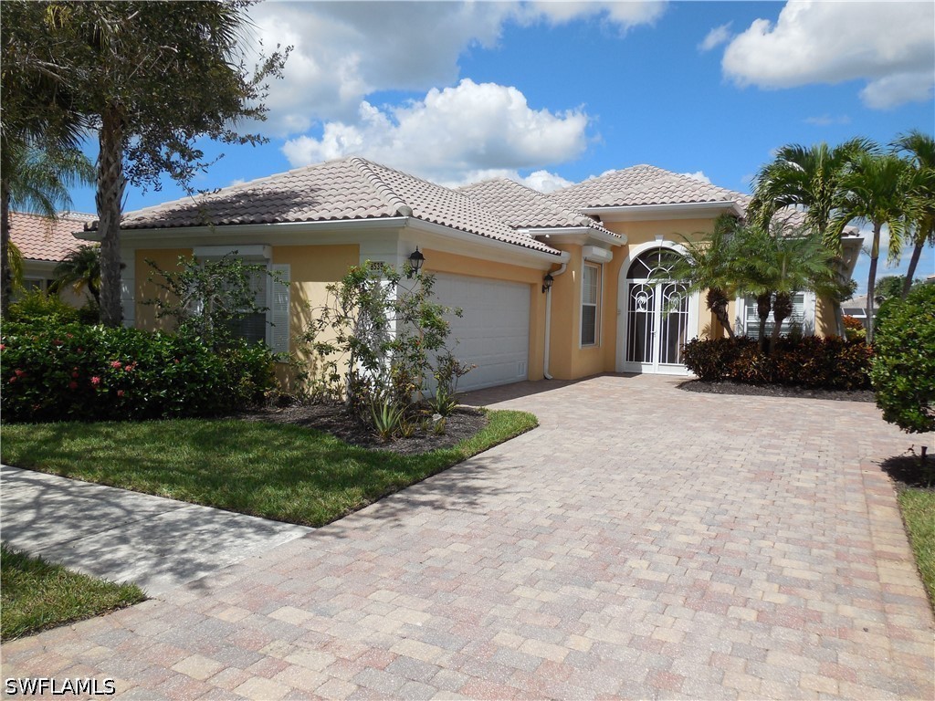 8539 Alessandria Court Naples FL 34114 226021234 image1