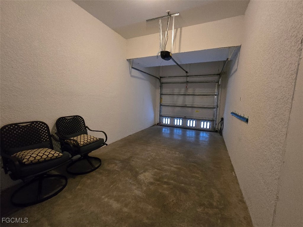 8541 Oakshade Circle #1 Fort Myers FL 33919 2025012991 image24