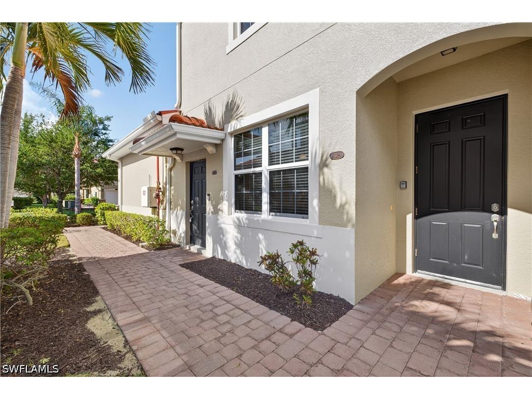 8541 Oakshade Circle #2 Fort Myers FL 33919 226018140 image3