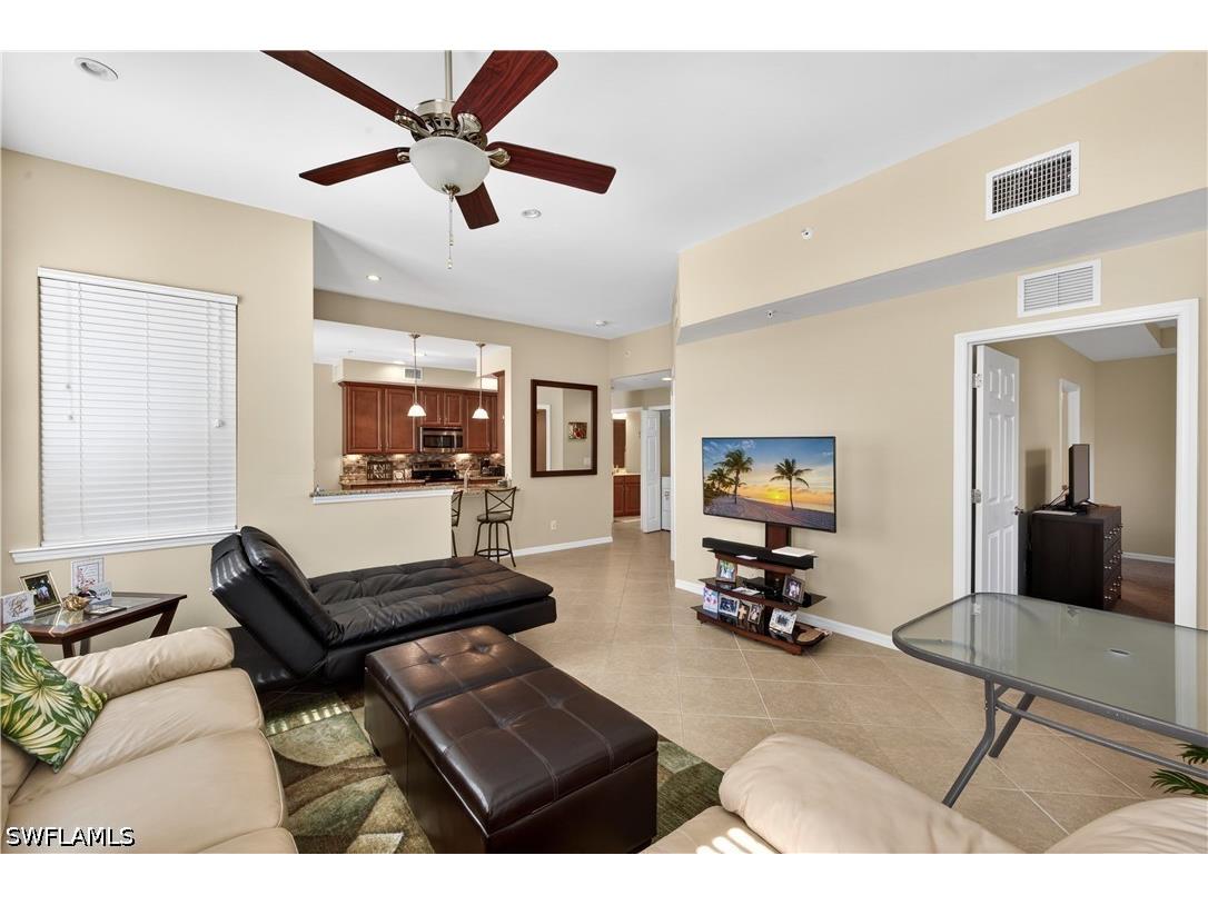 8541 Oakshade Circle #2 Fort Myers FL 33919 226018140 image6