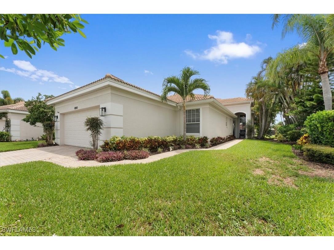 8541 Pepper Tree Way Naples FL 34114 225053447 image4