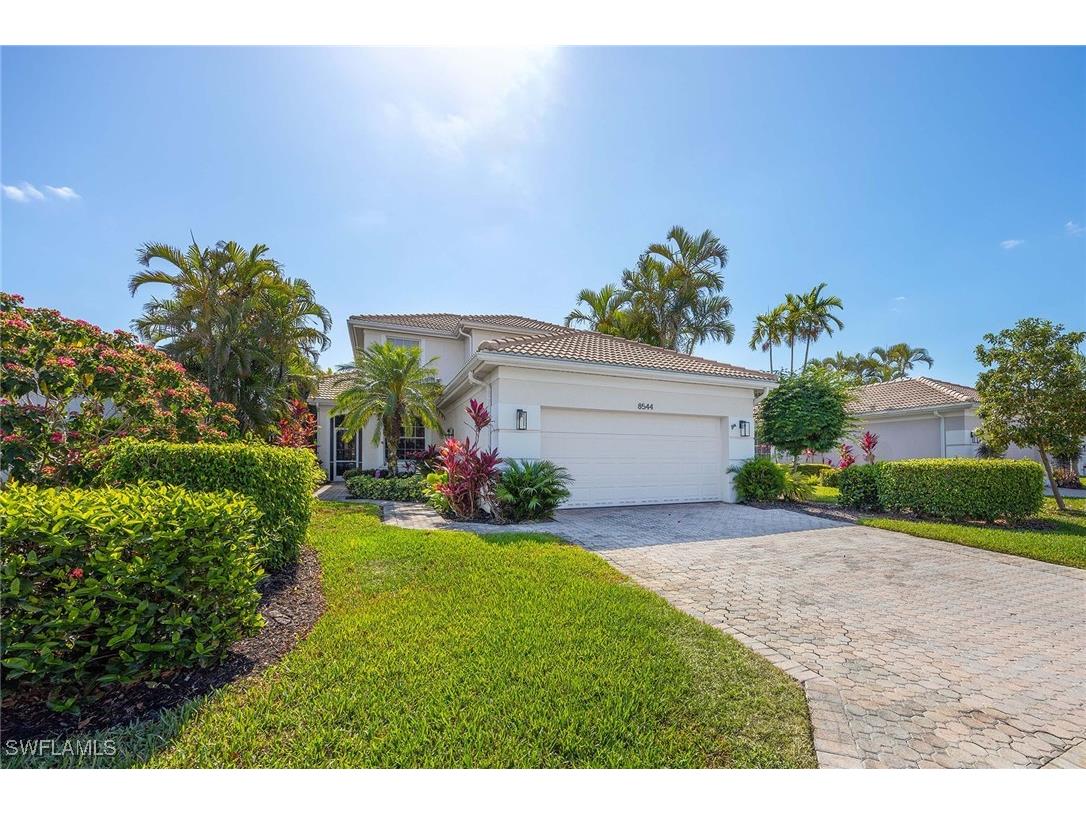 8544 Pepper Tree Way Naples FL 34114 225043282 image1