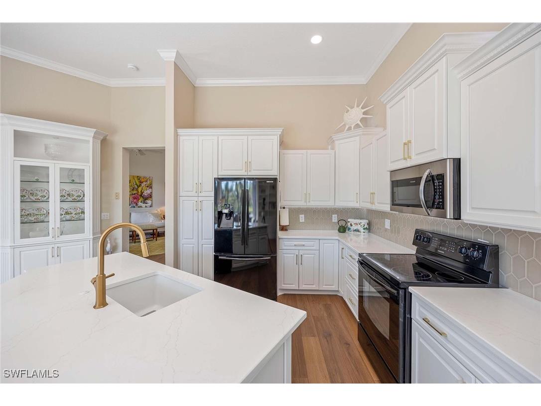 8544 Pepper Tree Way Naples FL 34114 225043282 image14