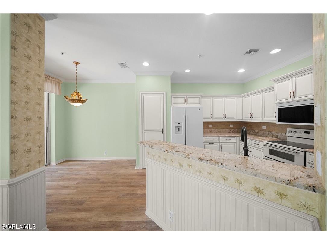 8545 Danbury Boulevard #102 Naples FL 34120 226003116 image20