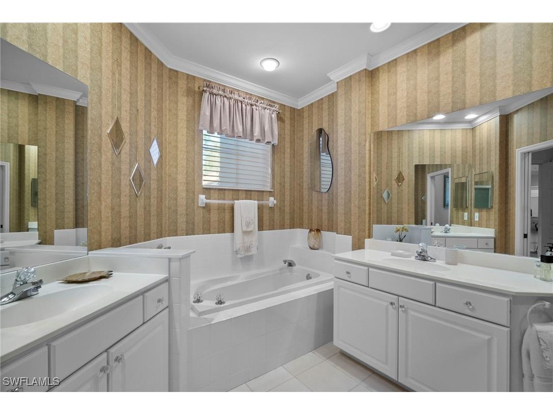 8545 Danbury Boulevard #102 Naples FL 34120 226003116 image3