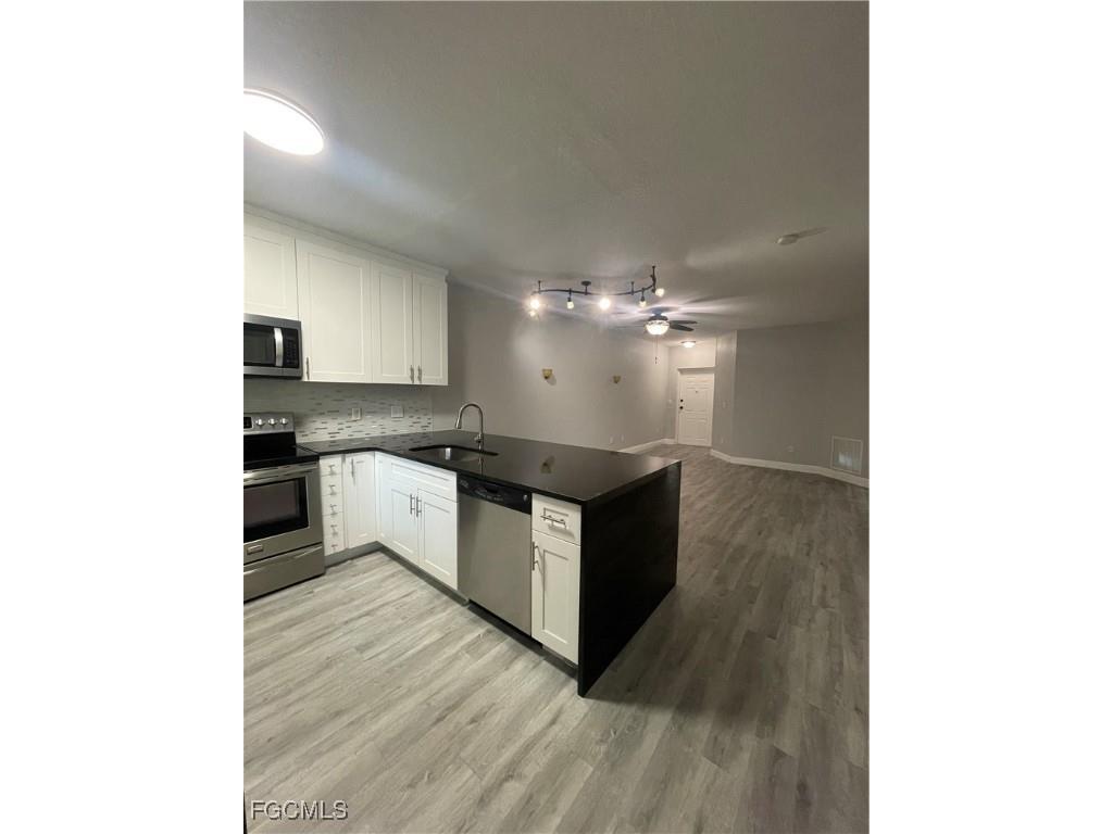 8546 Bernwood Cove Loop #1101 Fort Myers FL 33966 2025008144 image12