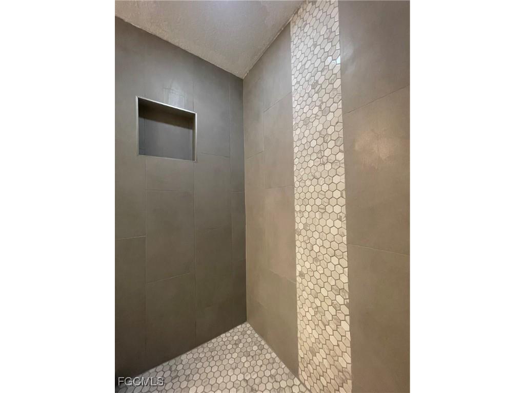 8546 Bernwood Cove Loop #1101 Fort Myers FL 33966 2025008144 image23