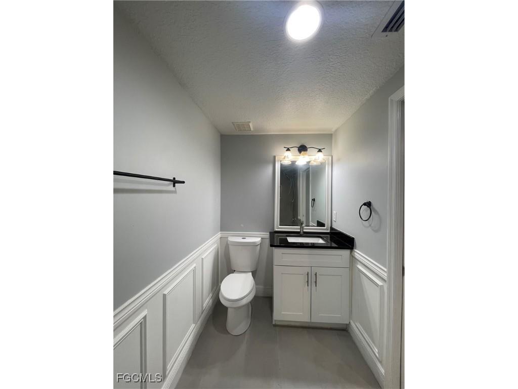 8546 Bernwood Cove Loop #1101 Fort Myers FL 33966 2025008144 image44