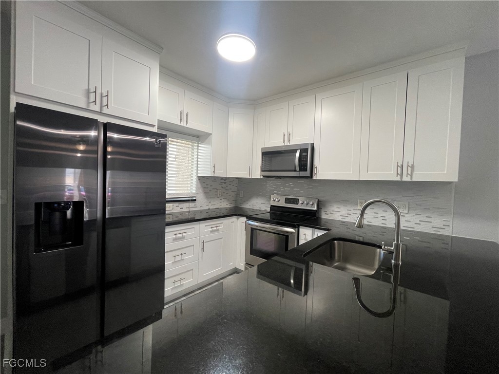 8546 Bernwood Cove Loop #1101 Fort Myers FL 33966 2025008144 image9