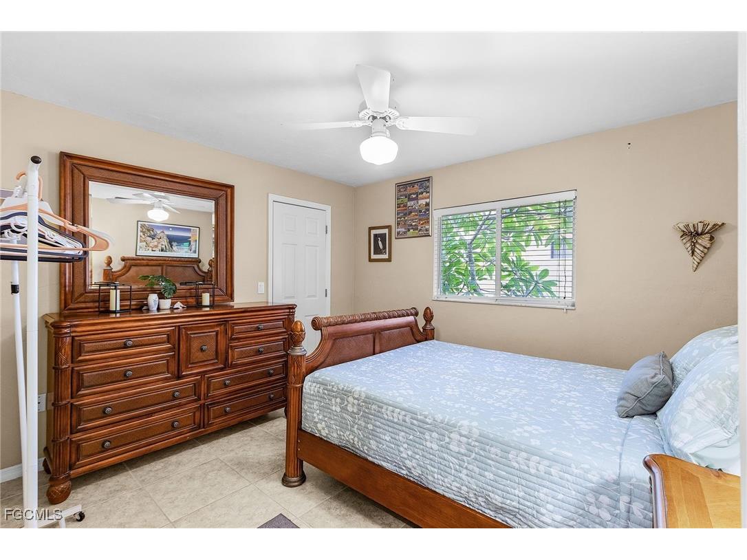 8549 S Lake Circle Fort Myers FL 33908 2025014171 image18