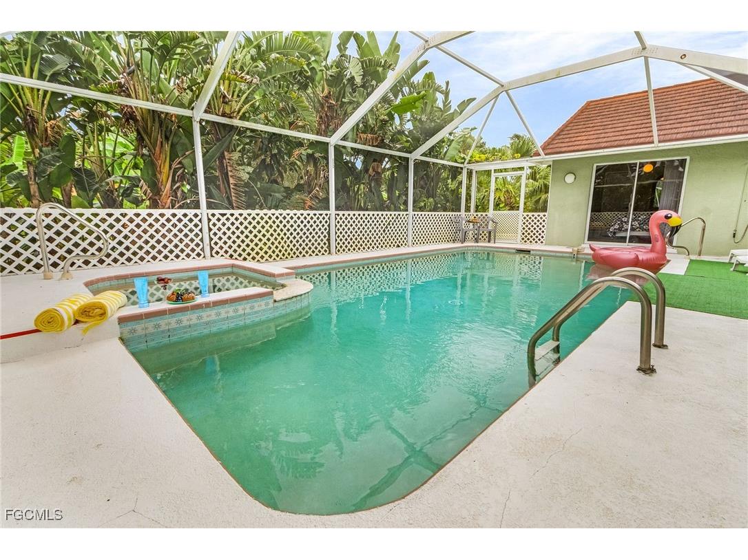 8549 S Lake Circle Fort Myers FL 33908 2025014171 image31