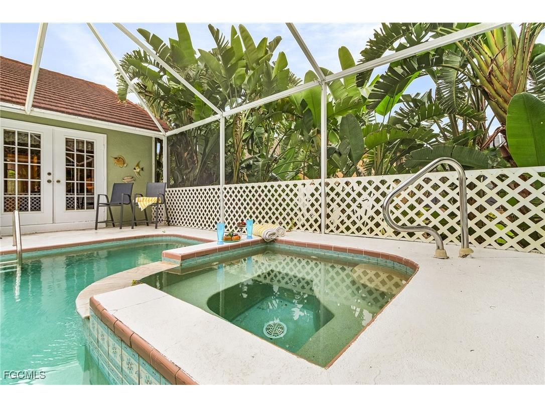 8549 S Lake Circle Fort Myers FL 33908 2025014171 image32