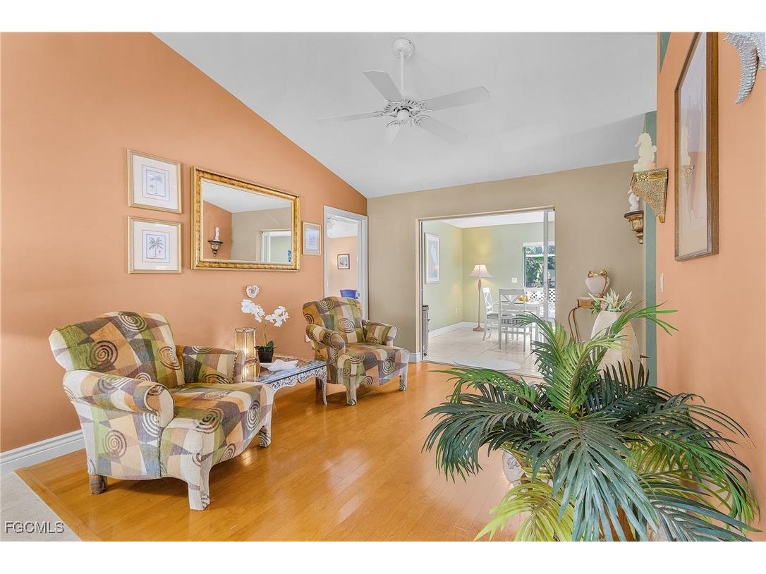 8549 S Lake Circle Fort Myers FL 33908 2025014171 image8